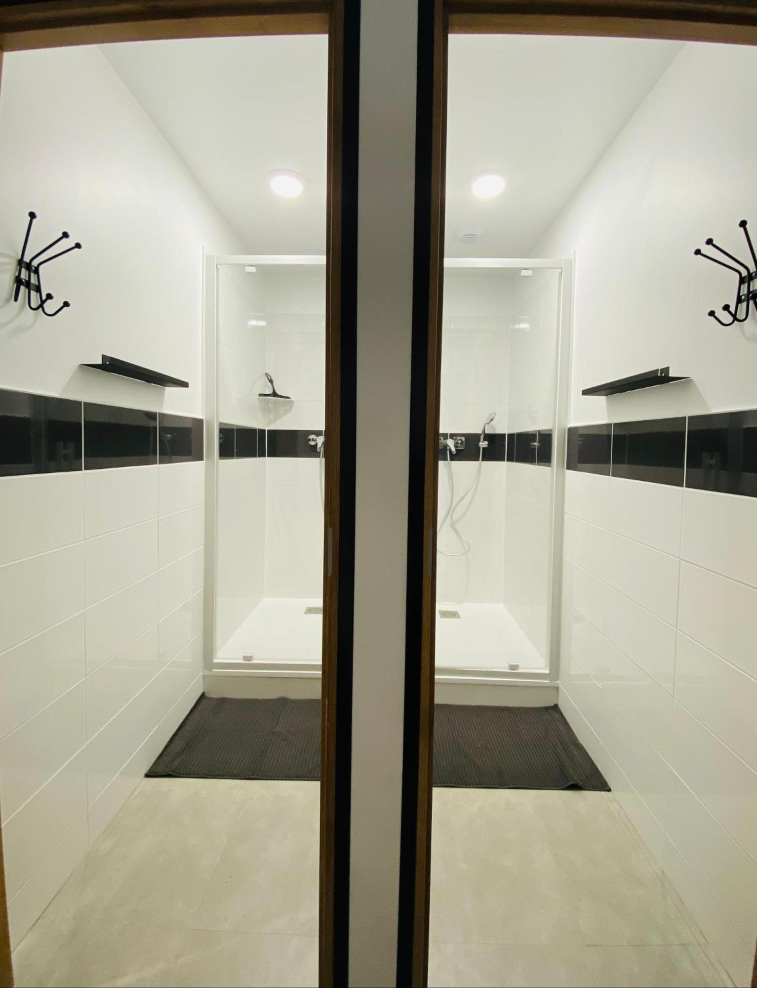 The Share House Apartment Tille ภายนอก รูปภาพ